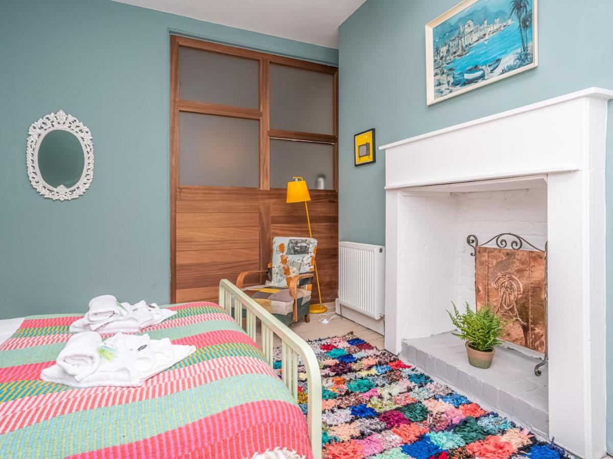New Stunning 3 Beds Flat In Chic Area Of The City EDI Exterior photo